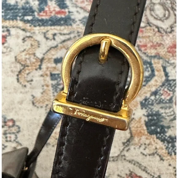 Authentic Salvatore Ferragamo Handbag Gancini Leather Brown Bag Vintage - Picture 3 of 16